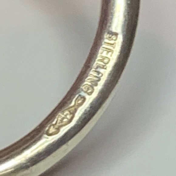 Elegant Silver Heart Pendant keychain holder with screw off ball. Marked/tested - Picture 5 of 7